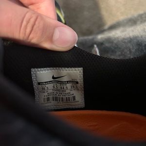 Kobe mentality deep pewter black